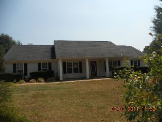 Foreclosed Home - 130 ROCKHOUSE RD, 30276