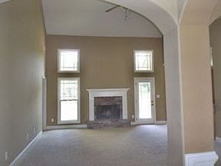Foreclosed Home - List 100520120