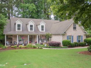 Foreclosed Home - 153 BRITTANY LN, 30276