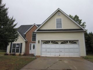 Foreclosed Home - 279 NORTHWIND DR, 30281