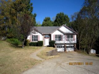 Foreclosed Home - 306 NICOLE TER, 30281