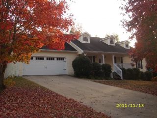 Foreclosed Home - 413 MCKENZIE AVE, 30281