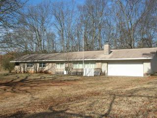 Foreclosed Home - 2205 FAIRVIEW RD, 30281
