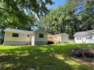 Foreclosed Home - 102 CHIP PL, 30281