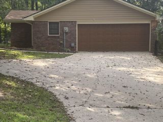 Foreclosed Home - 65 MELISSA DR, 30281