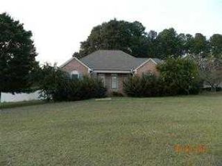 Foreclosed Home - 106 DEER CHASE RD, 30286