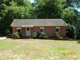 Foreclosed Home - 305 W COUNTY RD, 30286