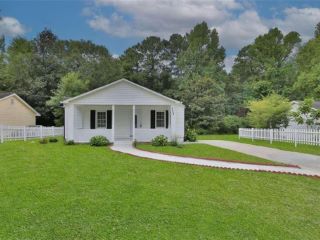 Foreclosed Home - 1243 OLD CONLEY RD, 30288