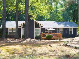 Foreclosed Home - 150 RIDGE RD, 30290