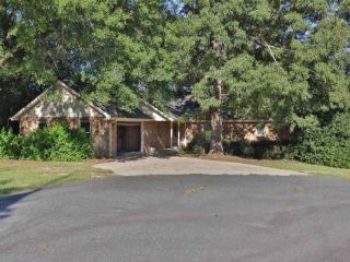 Foreclosed Home - 4043 COVE RD, 30293