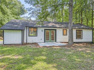 Foreclosed Home - 3978 BROOKSTONE CT, 30294