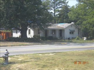 Foreclosed Home - 2300 FLAT SHOALS RD, 30296