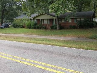 Foreclosed Home - 1189 E FAYETTEVILLE RD, 30296