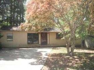 Foreclosed Home - 799 KENNESAW DR, 30297