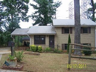 Foreclosed Home - 1023 PINE MOUNTAIN DR, 30297