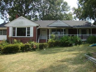 Foreclosed Home - 733 NORTH AVE, 30297