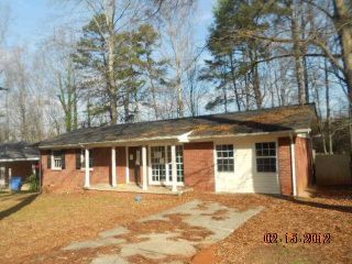 Foreclosed Home - 424 WILLENA DR, 30297