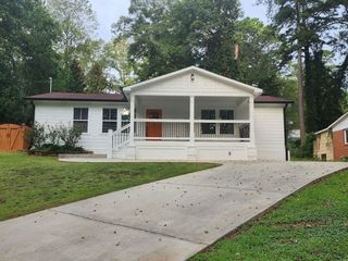 Foreclosed Home - 4849 BARTLETT RD, 30297