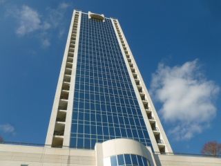 Foreclosed Home - 2828 PEACHTREE RD NW APT 1703, 30305