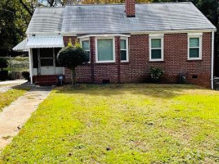 Foreclosed Home - 1752 SPRINGVIEW RD NW, 30314