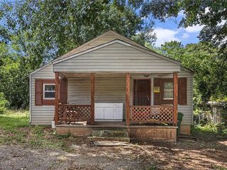 Foreclosed Home - 835 LEE ANDREWS AVE SE, 30315