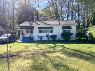 Foreclosed Home - 2517 BAXTER RD SW, 30315