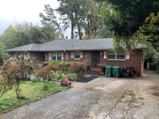 Foreclosed Home - 975 SHADOWRIDGE DR SE, 30316
