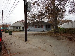Foreclosed Home - 2042 OAKVIEW RD SE, 30317