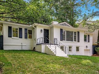 Foreclosed Home - 1821 FERNWOOD RD NW, 30318