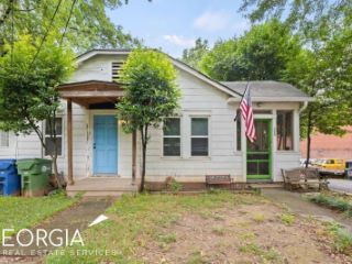 Foreclosed Home - 209 15TH ST NW, 30318