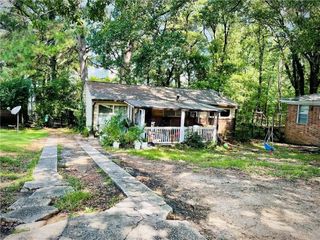 Foreclosed Home - 2455 CLAUDE ST NW, 30318