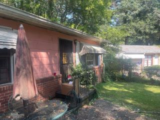 Foreclosed Home - 392 BAKER CIR NW, 30318