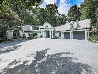 Foreclosed Home - 3656 CLOUDLAND DR NW, 30327