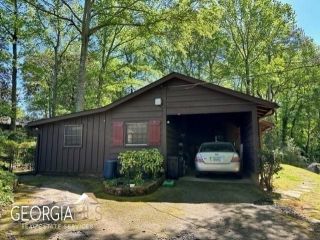 Foreclosed Home - 6405 CHERRY TREE LN, 30328