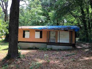 Foreclosed Home - 831 MERCURY DR NW, 30331