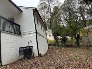 Foreclosed Home - 3585 FAIRLANE DR NW, 30331