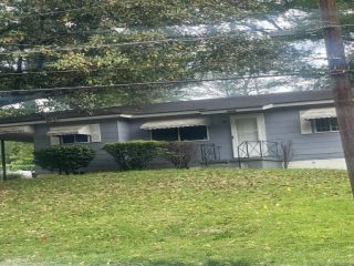Foreclosed Home - 2608 BARGE RD SW, 30331