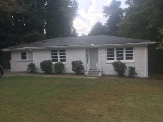 Foreclosed Home - 2135 NISKEY LAKE RD SW, 30331