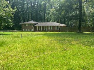 Foreclosed Home - 4832 CAMPBELLTON RD SW, 30331