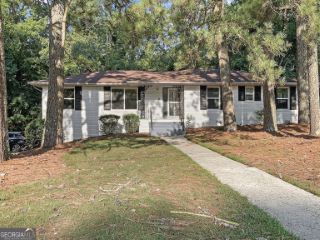 Foreclosed Home - 1889 KING GEORGE LN SW, 30331