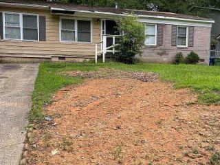 Foreclosed Home - 1010 FAIRBURN RD NW, 30331