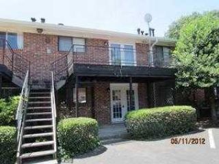 Foreclosed Home - 4266 ROSWELL RD APT B1, 30342