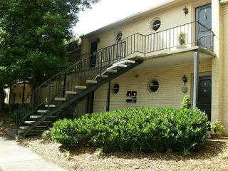 Foreclosed Home - 5400 Roswell Rd Apt C5, 30342