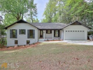 Foreclosed Home - 395 MONTEVALLO DR, 30342