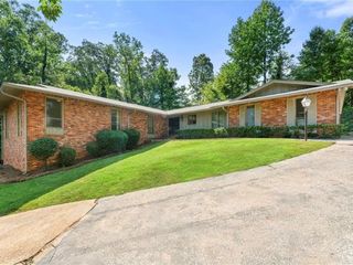 Foreclosed Home - 3084 GREEN VALLEY DR, 30344