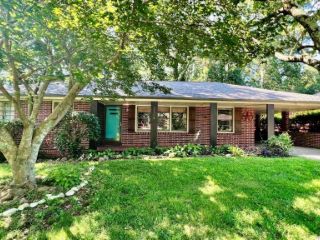 Foreclosed Home - 2004 LINWOOD AVE, 30344