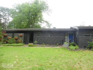 Foreclosed Home - 1903 MCJENKIN DR NE, 30345