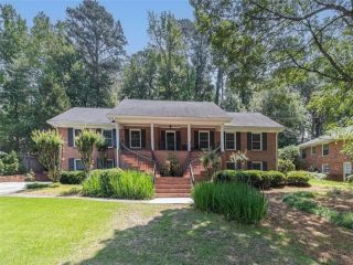 Foreclosed Home - 2095 CONTINENTAL DR NE, 30345
