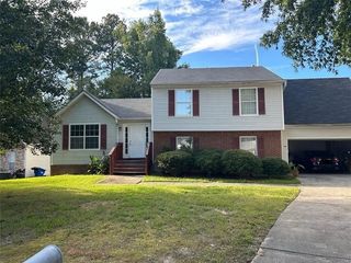 Foreclosed Home - 2880 KAYLA CT, 30349