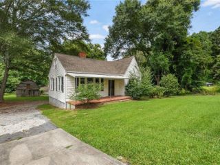 Foreclosed Home - List 101301580